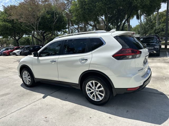 Used 2020 Nissan Rogue SV FWD image 16
