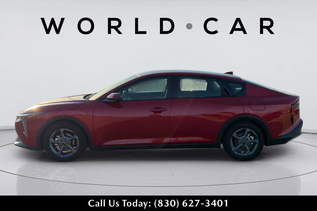 Certified 2025 Kia K4 image 8