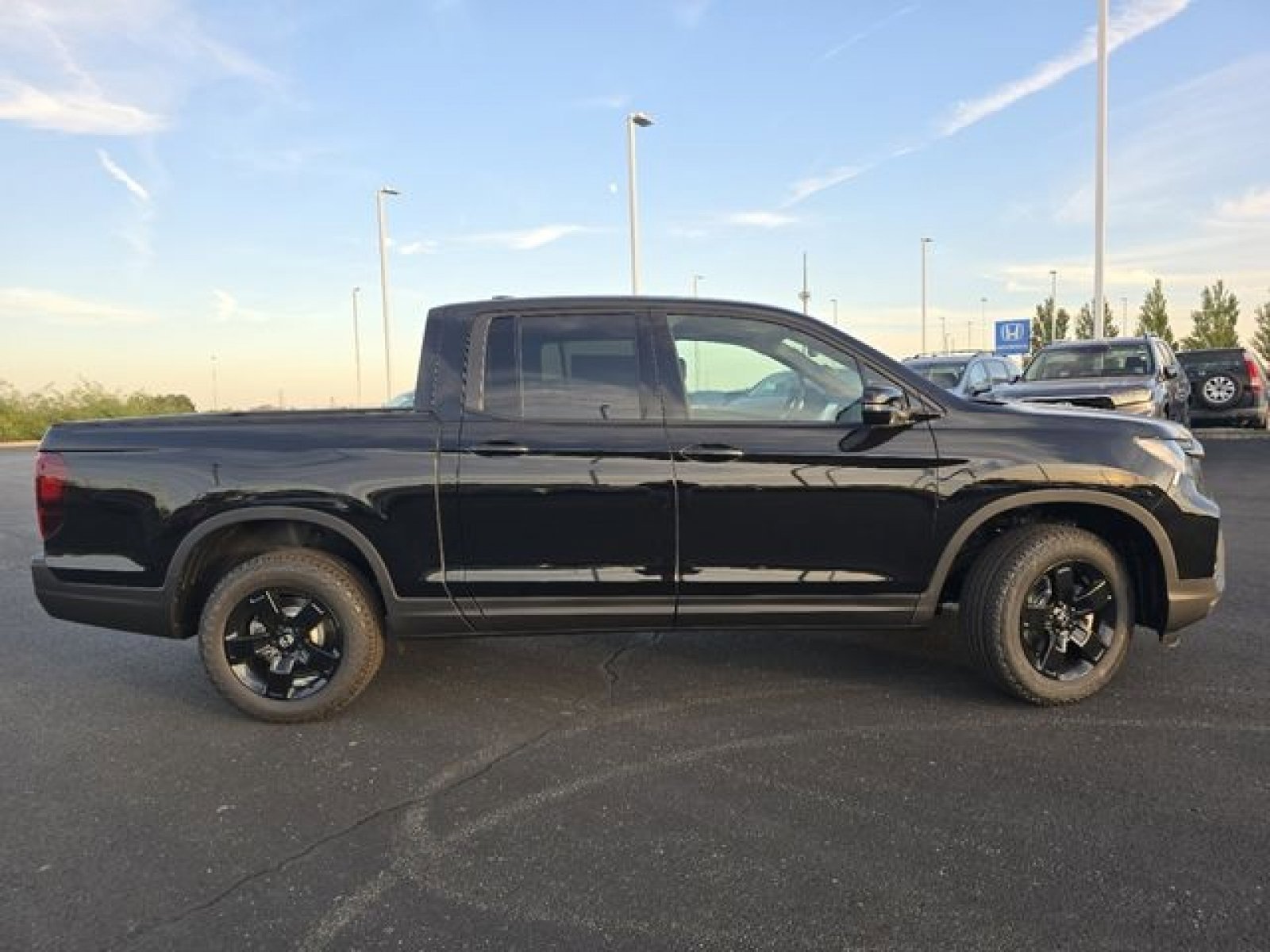New 2026 Honda Ridgeline Black Edition image 6