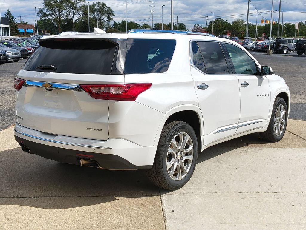 Used 2019 Chevrolet Traverse Premier FWD image 18