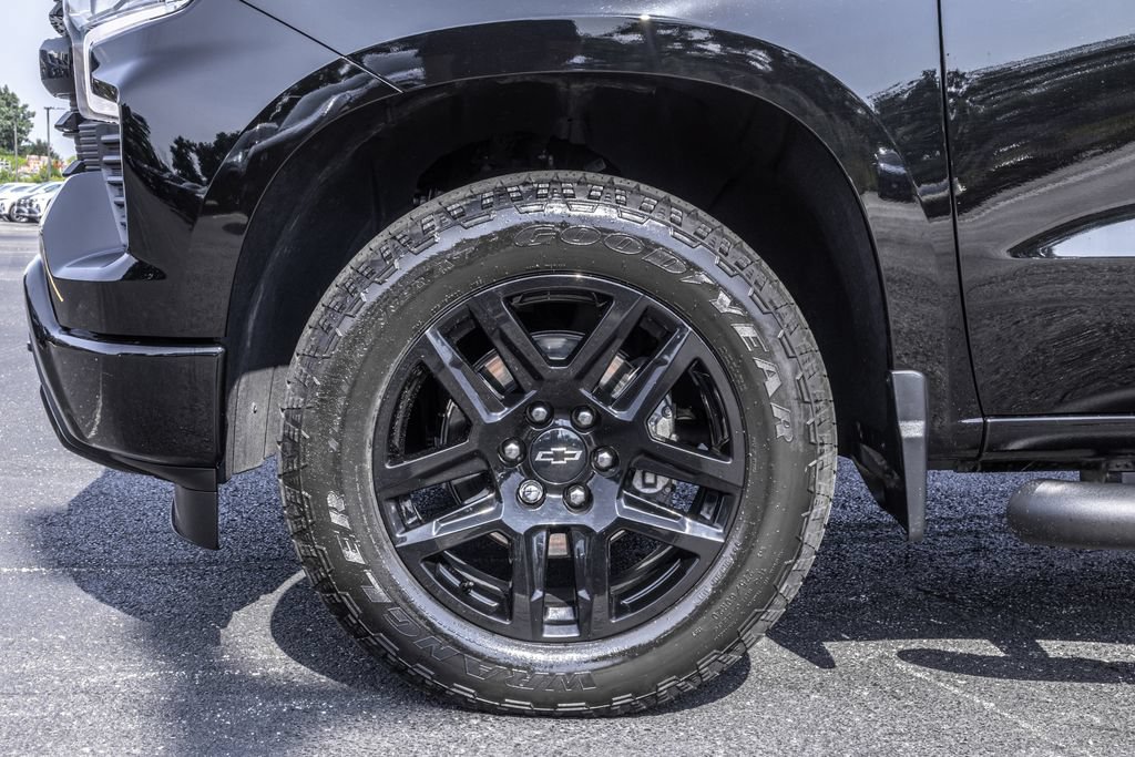Used 2024 Chevrolet Silverado 1500 RST w/ All Star Edition Plus AWD/4WD image 37