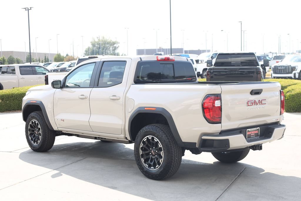 New 2026 GMC Canyon AT4 AWD/4WD image 4