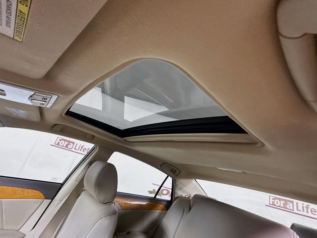 Used 2007 Toyota Avalon Limited FWD image 10