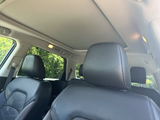 Certified 2025 Nissan Pathfinder Platinum FWD image 34
