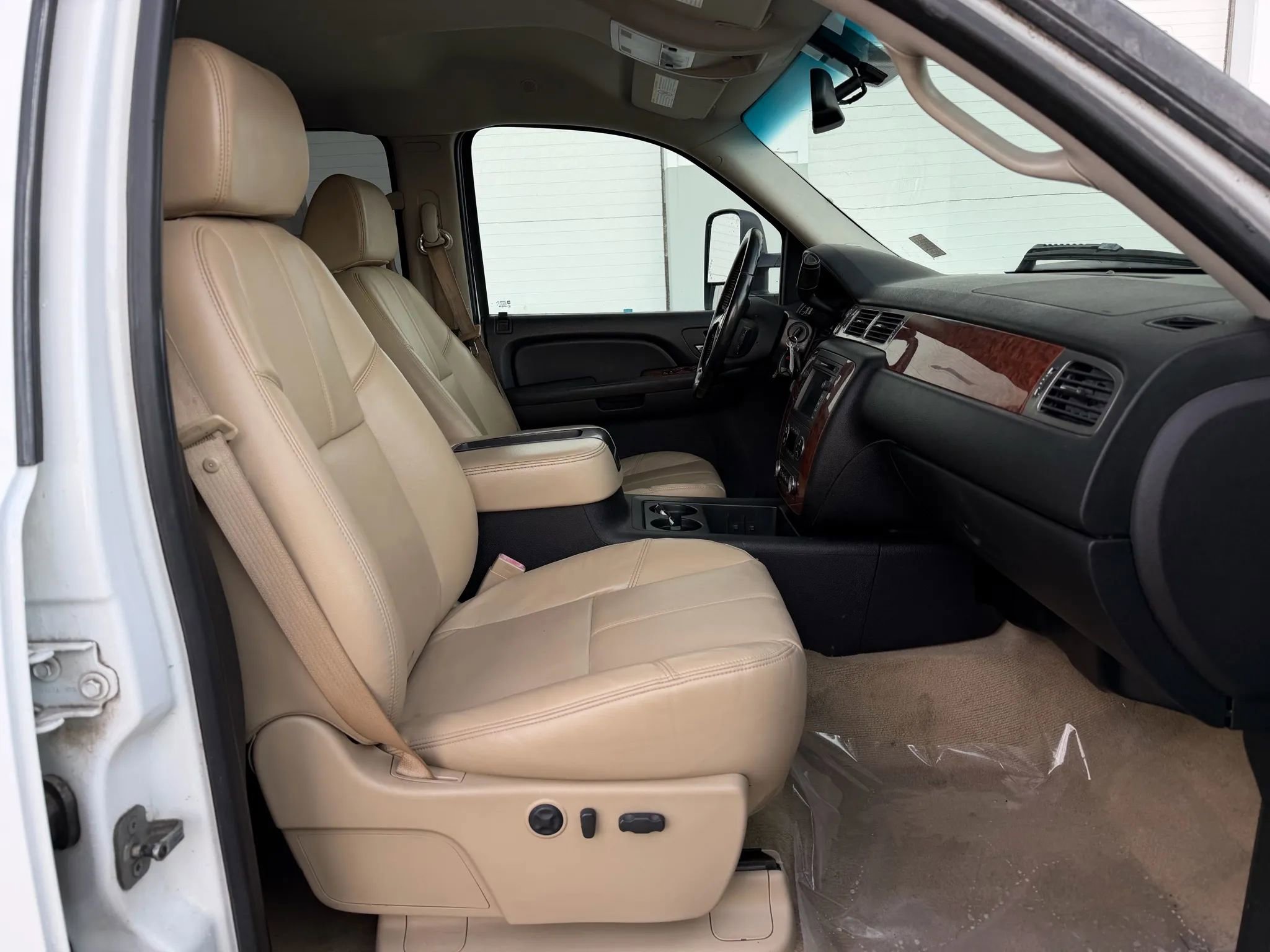 Used 2007 Chevrolet Silverado 2500 LTZ w/ Safety Package image 13