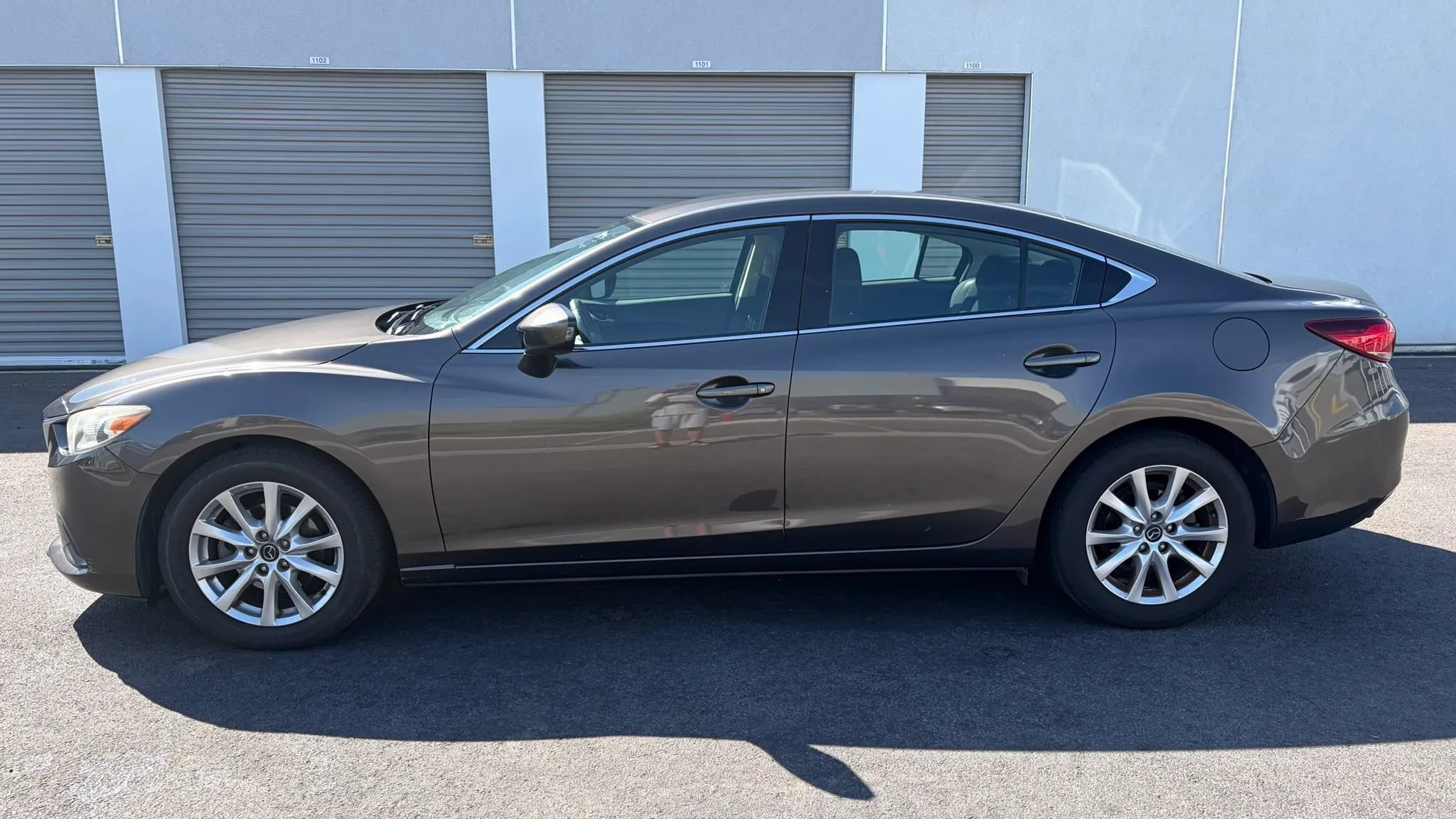 Used 2016 MAZDA MAZDA6 Sport FWD image 2