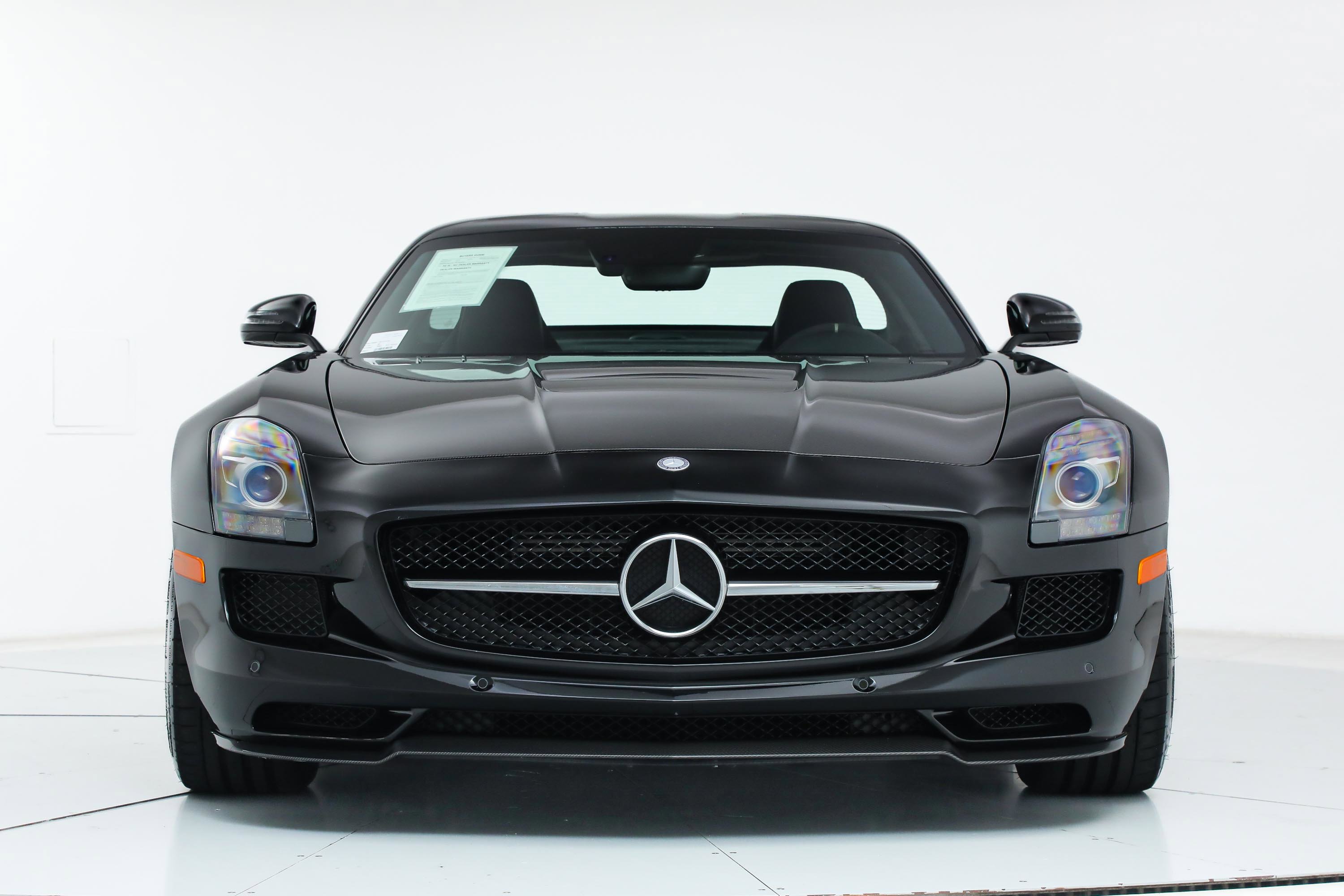 Used 2015 Mercedes-Benz SLS AMG GT Final Edition image 8