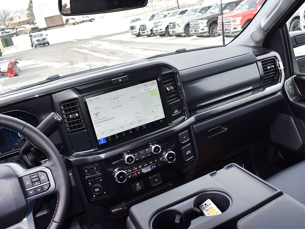 New 2026 Ford F250 Lariat w/ Chrome Package image 18