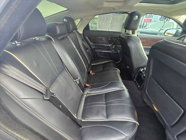 Used 2017 Jaguar XJ R-Sport image 14