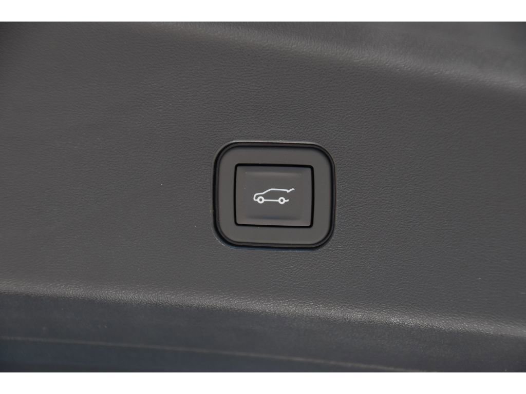 New 2026 Cadillac Vistiq Sport w/ LPO, Floor Liner Package image 26