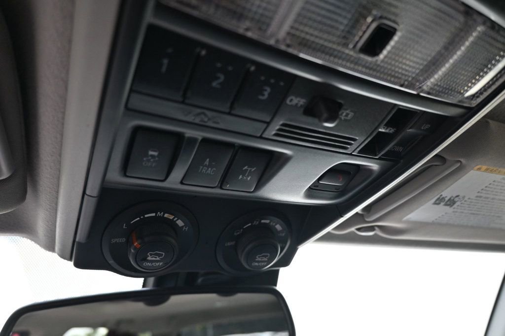 Used 2022 Toyota 4Runner TRD Off-Road Premium image 10