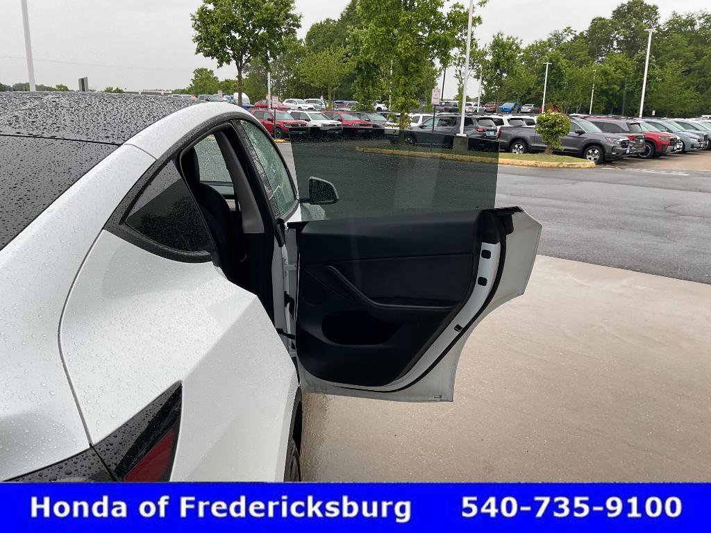 Used 2023 Tesla Model Y Long Range AWD/4WD image 18
