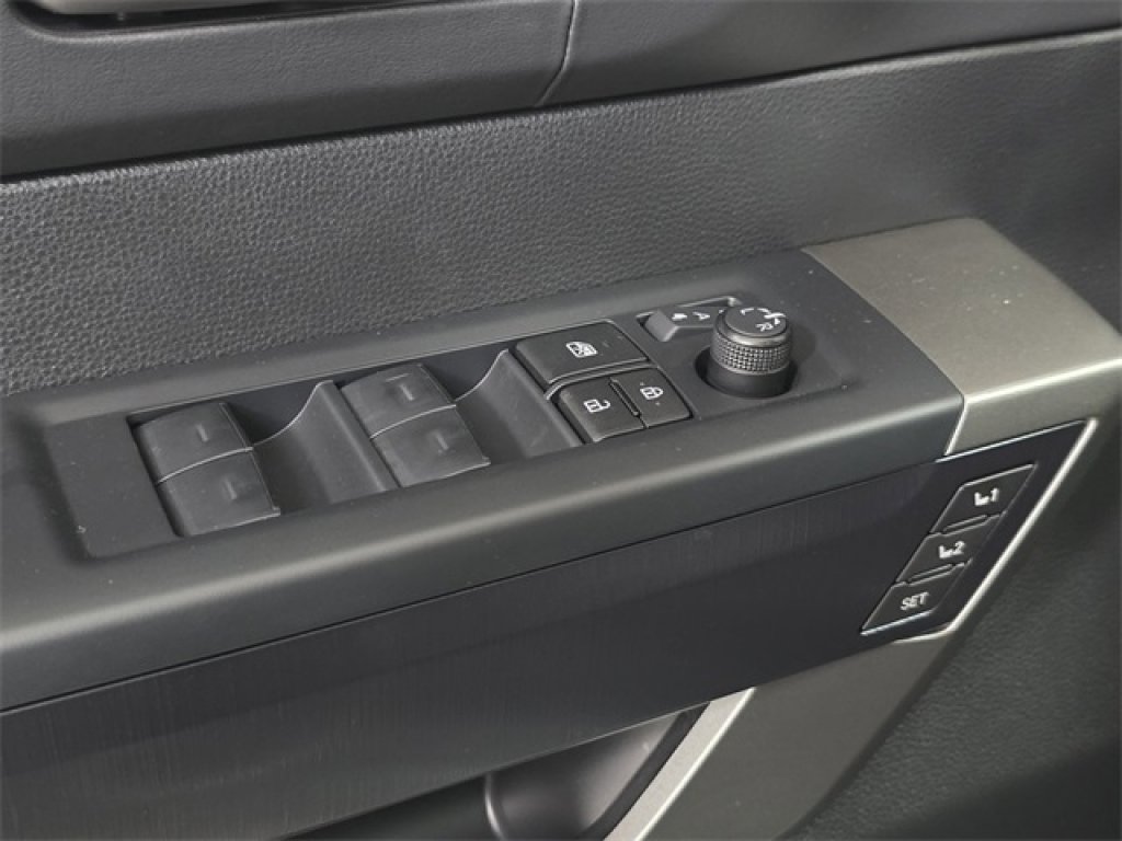 New 2026 Toyota Sequoia Platinum image 30