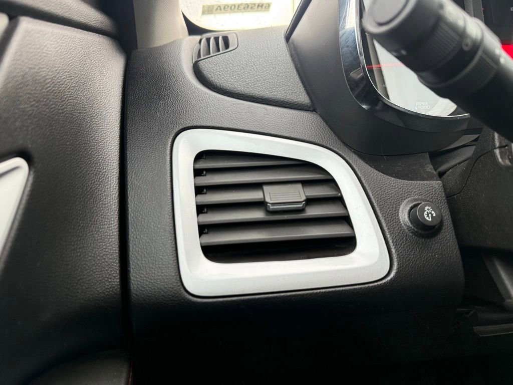 Used 2011 GMC Terrain SLE FWD image 12