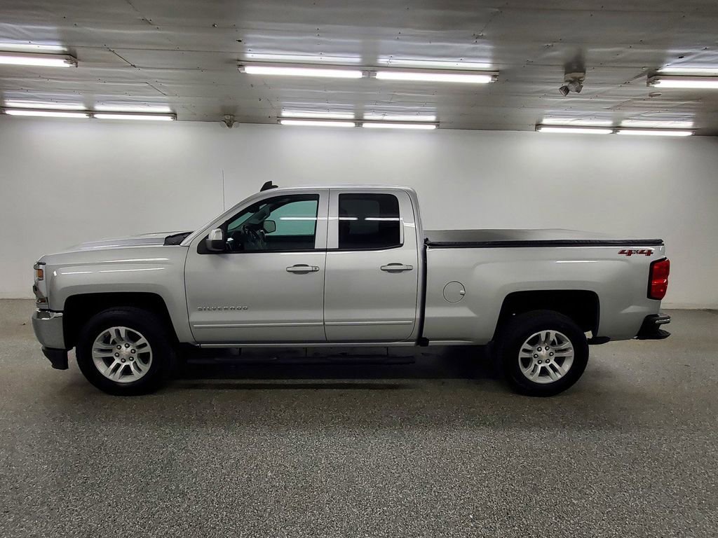 Used 2019 Chevrolet Silverado 1500 LT w/ All Star Edition image 9