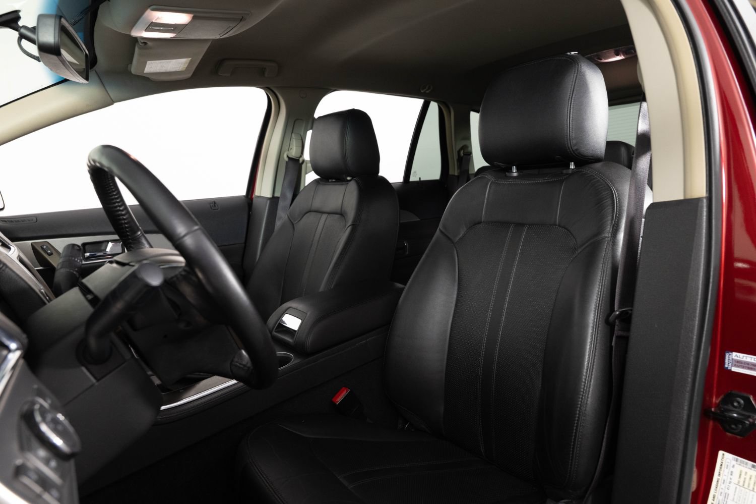 Used 2013 Lincoln MKX AWD image 15
