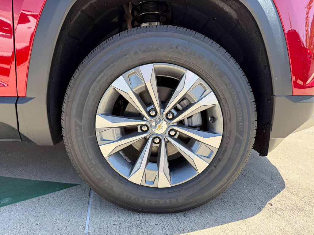 New 2027 Chevrolet Equinox LT FWD image 8