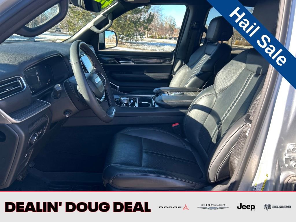 Used 2022 Jeep Wagoneer Series II w/ Premium Group I image 10