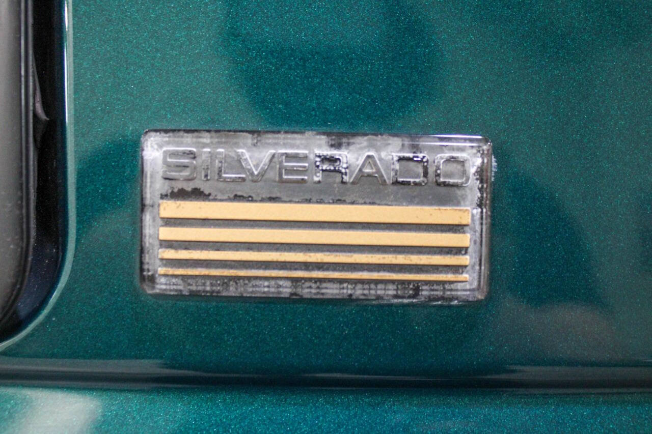 Used 1996 Chevrolet Silverado 2500 C2500 Cheyenne 2dr Extended Ca image 22