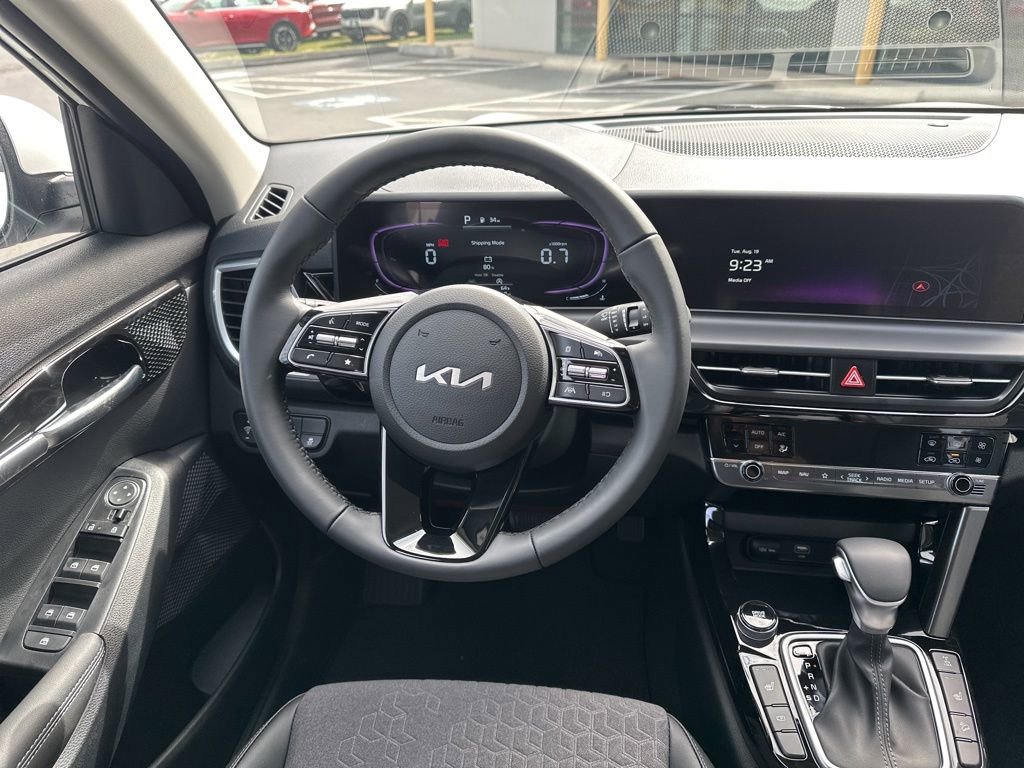 Used 2026 Kia Seltos S AWD/4WD image 26
