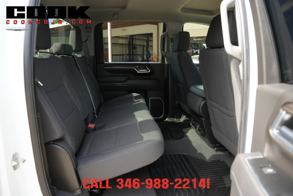 Used 2025 Chevrolet Silverado 2500 LT w/ Convenience Package AWD/4WD image 24