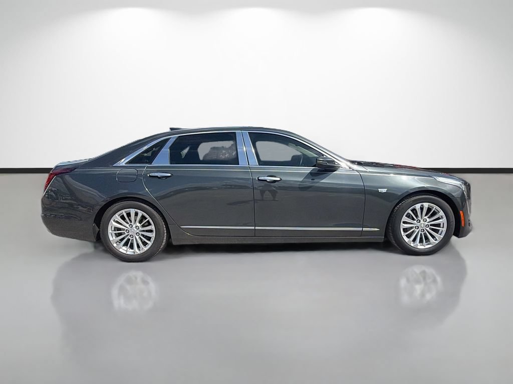 Used 2017 Cadillac CT6 2.0T RWD image 2