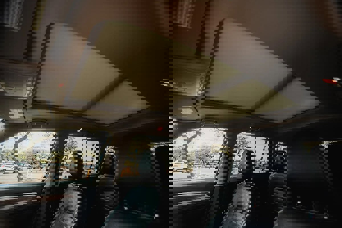 Used 2018 Volkswagen Atlas SEL Premium image 28