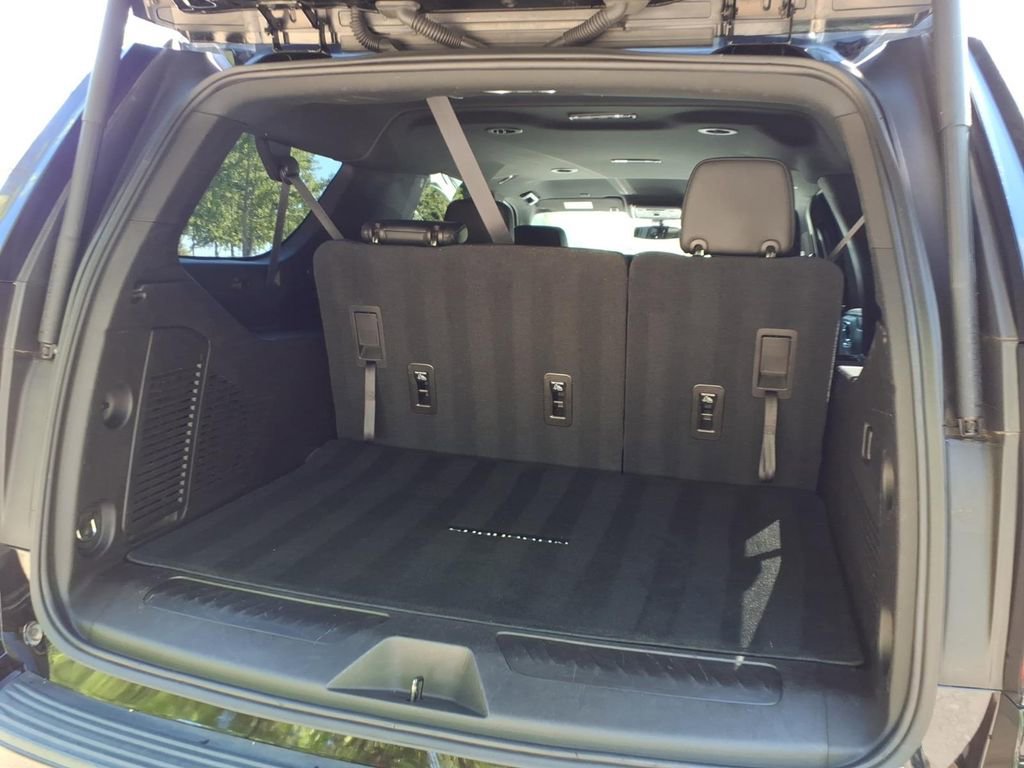 Certified 2021 Chevrolet Suburban LT AWD/4WD image 31