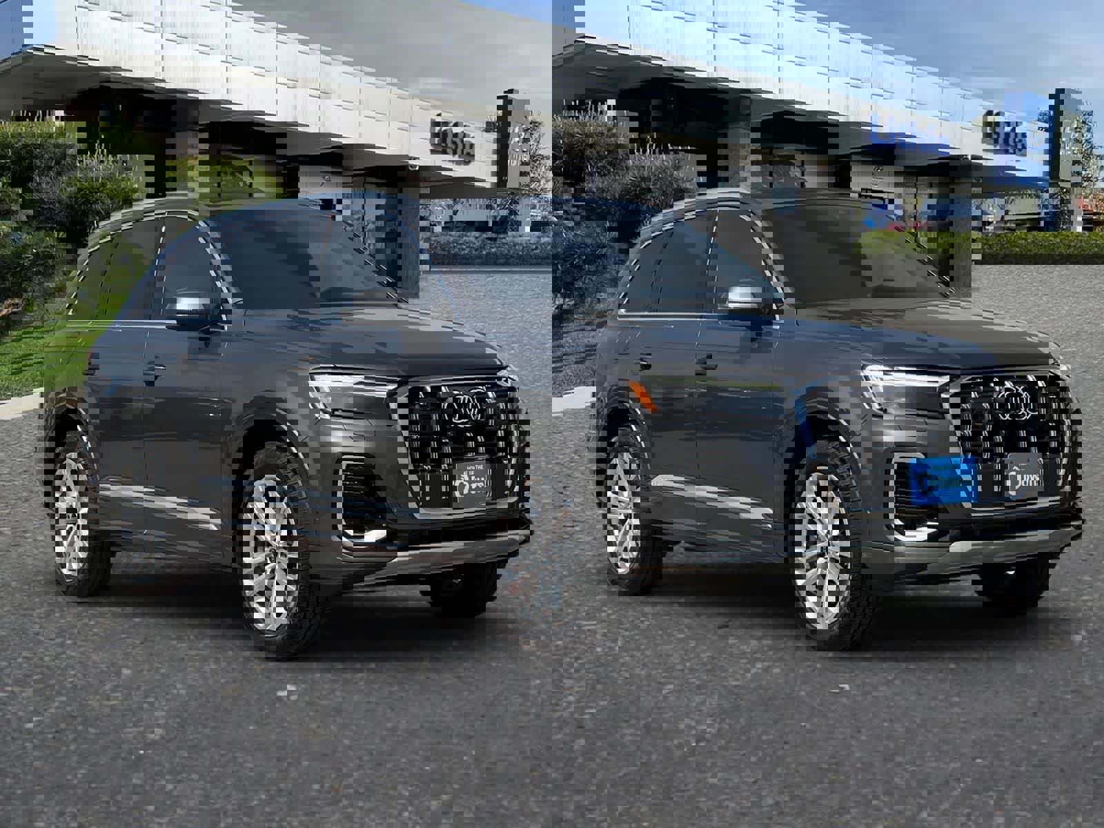 Used 2025 Audi Q7 3.0T Premium Plus image 10