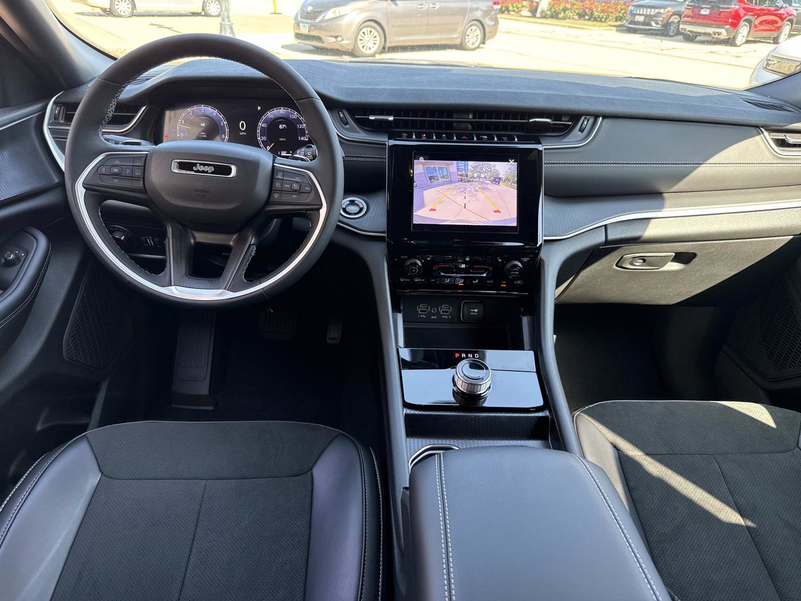 New 2025 Jeep Grand Cherokee L Altitude image 16