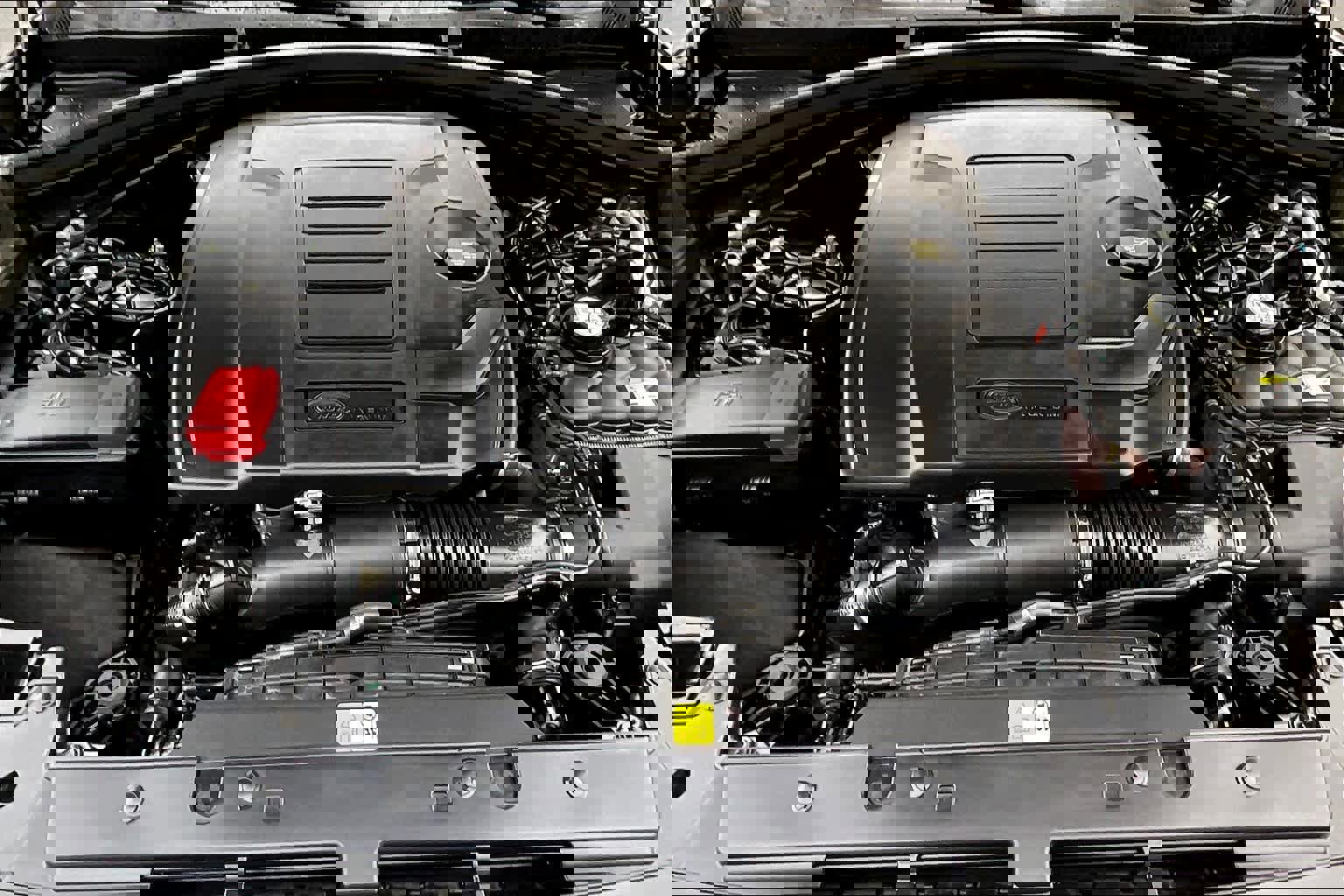 Used 2023 Land Rover Range Rover Velar R-Dynamic S image 14