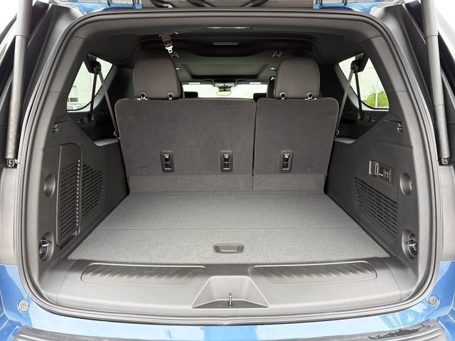 New 2026 GMC Yukon XL Elevation w/ Elevation Premium Package AWD/4WD image 24