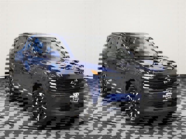 Used 2025 Nissan Kicks SV