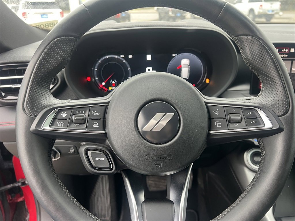 Used 2024 Dodge Hornet GT w/ Tech Pack w/o Parking image 16