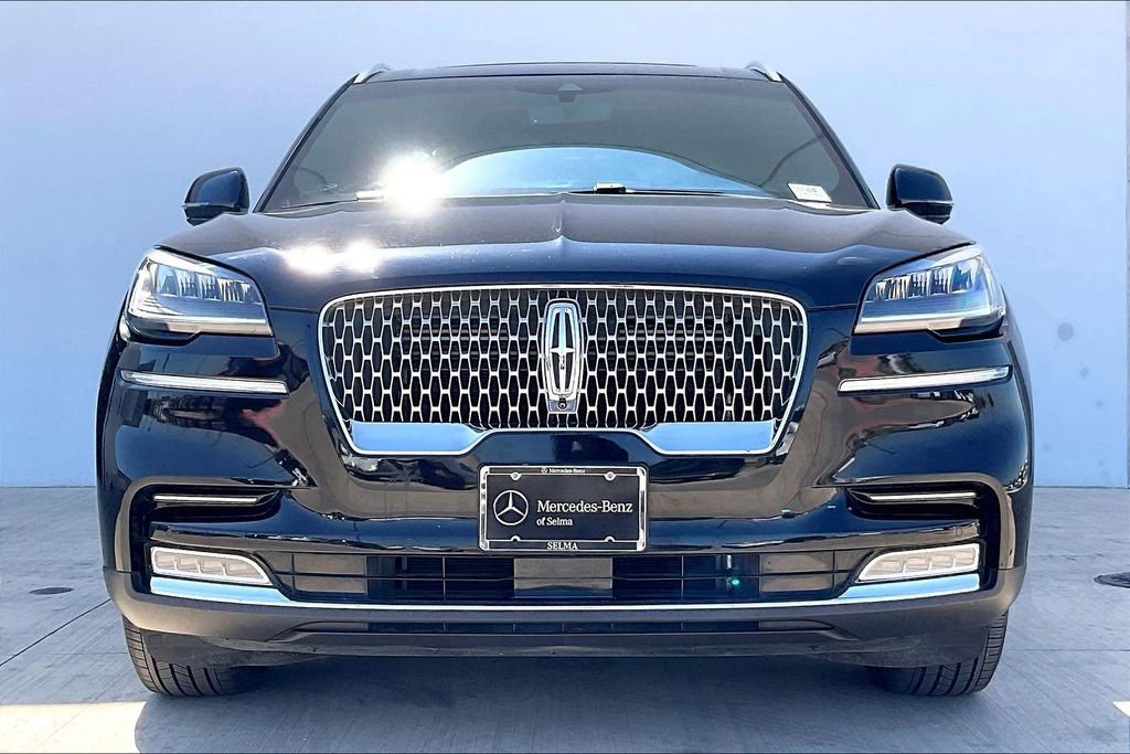 Used 2021 Lincoln Aviator Reserve w/ Elements Package Plus image 3