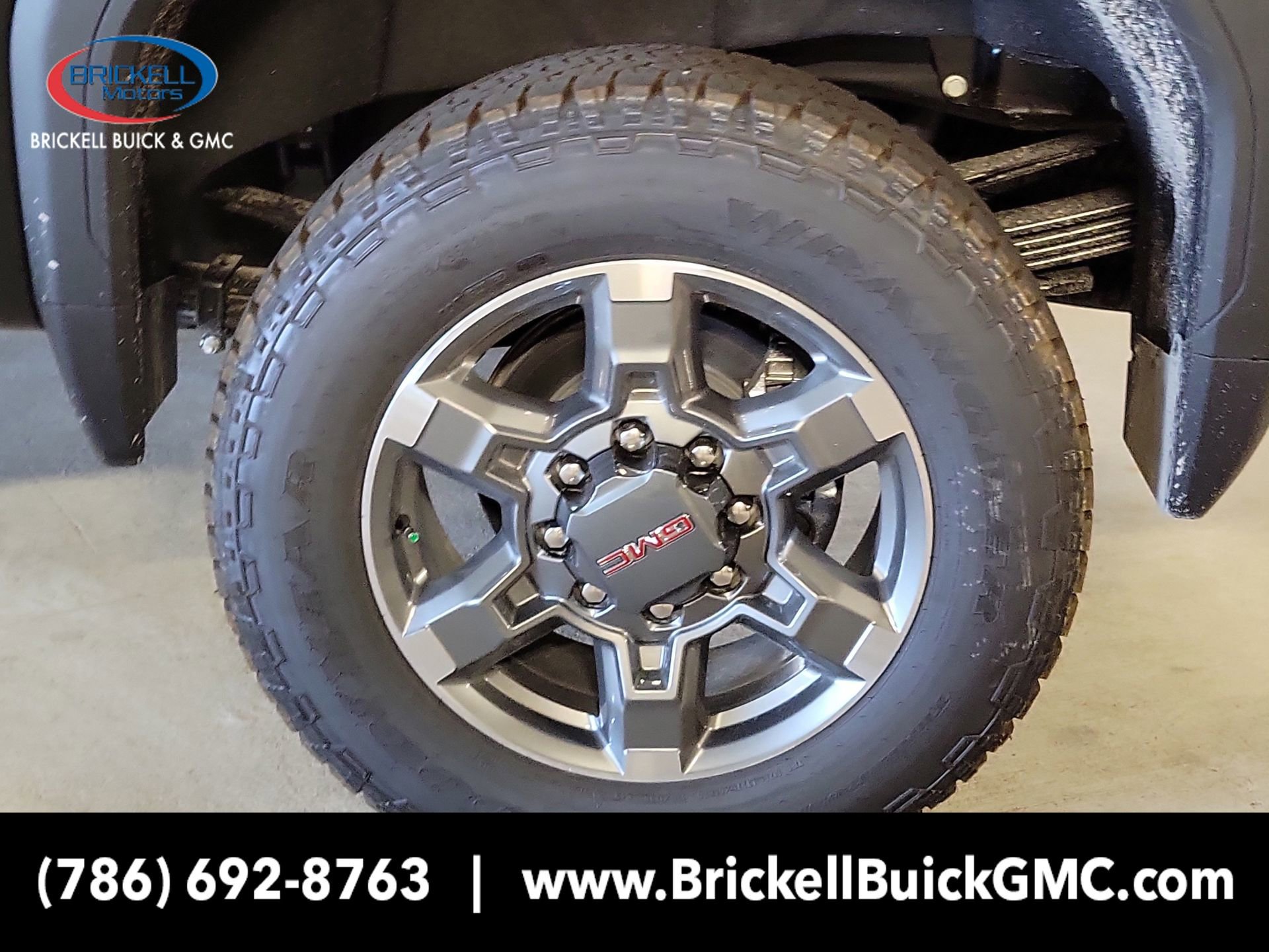 New 2026 GMC Sierra 3500 SLT w/ SLT Convenience Package AWD/4WD image 6