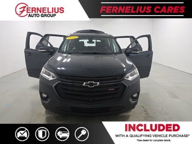 Used 2021 Chevrolet Traverse RS w/ LPO, Floor Liner Package AWD/4WD image 9