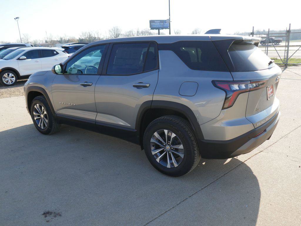 New 2026 Chevrolet Equinox LT image 7