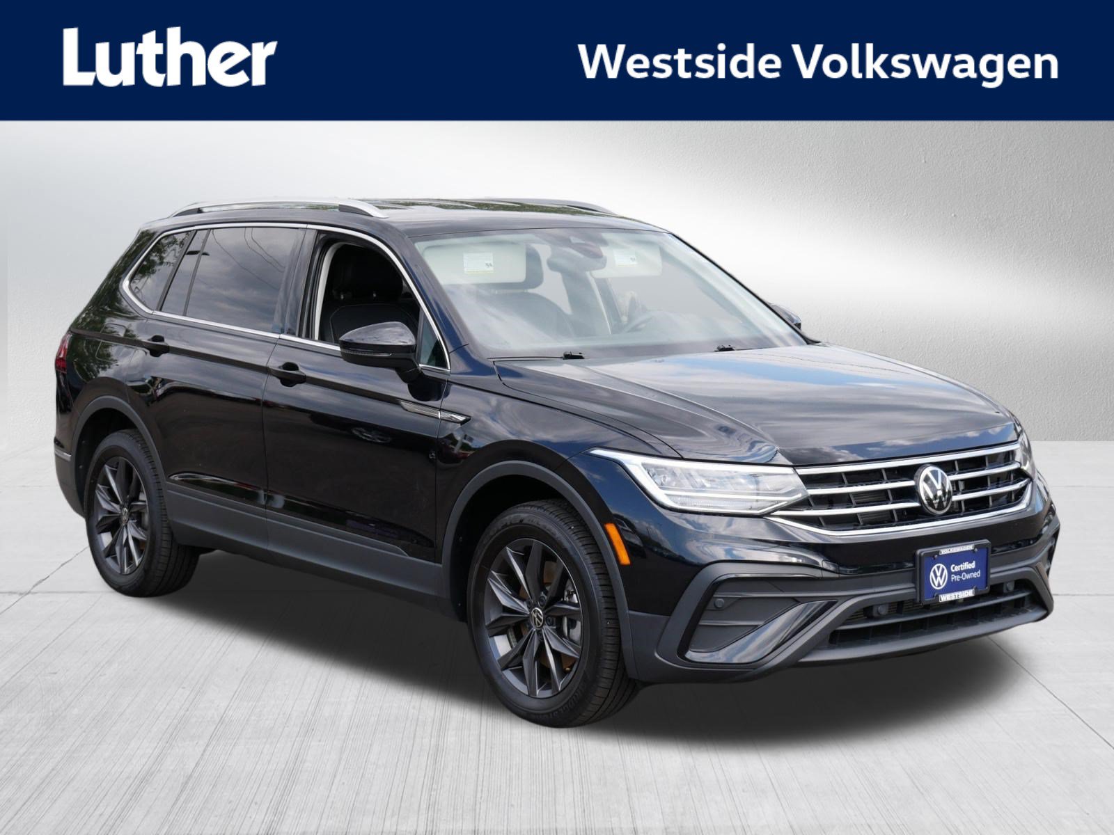 Certified 2023 Volkswagen Tiguan SE AWD/4WD image 1