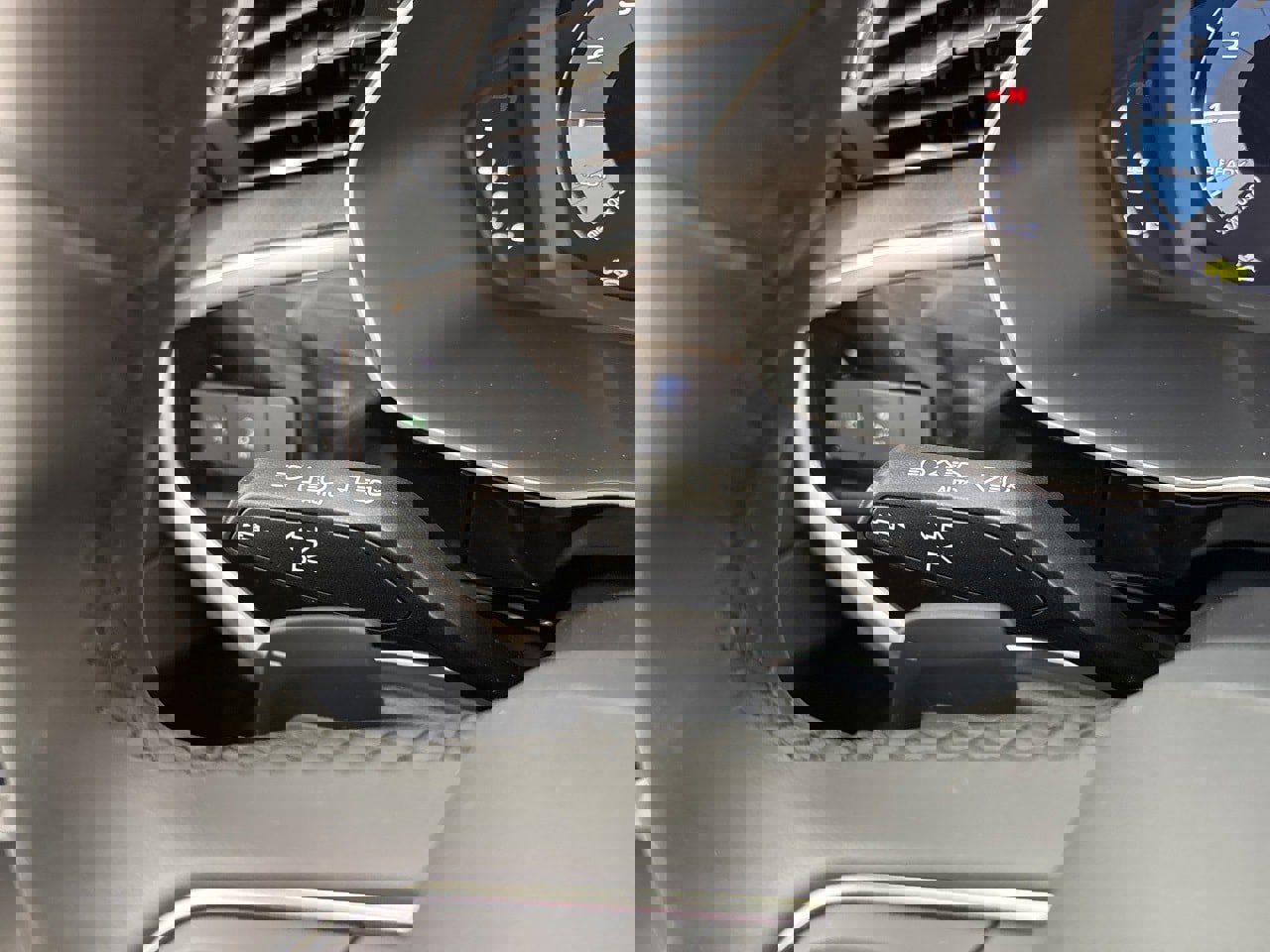 New 2025 Audi Q3 2.0T Premium image 22