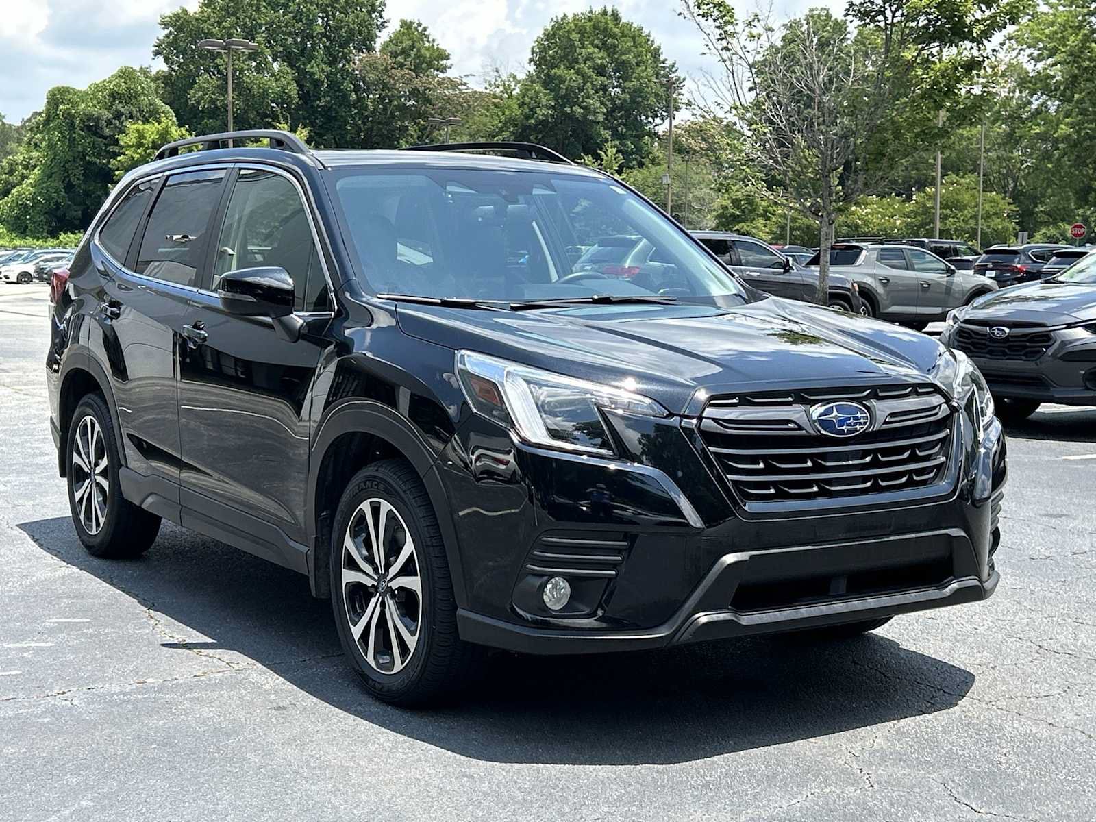 Certified 2023 Subaru Forester Limited AWD/4WD image 5