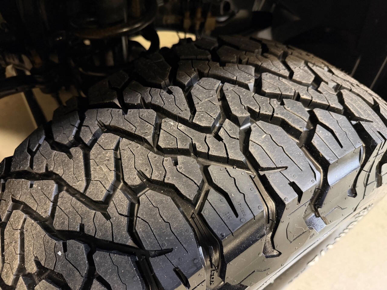 Used 2011 RAM 3500 Laramie w/ Cold Weather Group AWD/4WD image 27