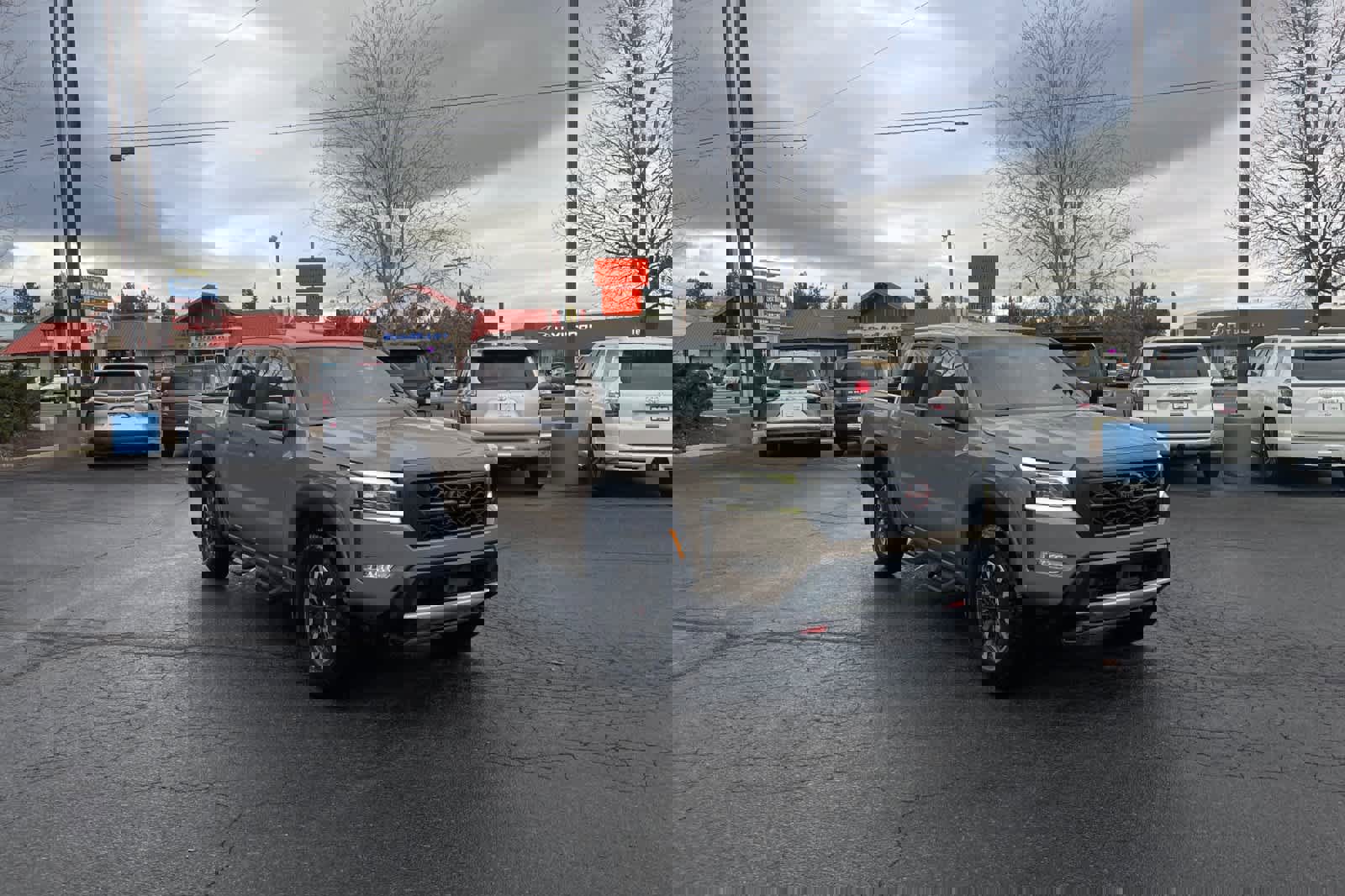 Used 2023 Nissan Frontier PRO-4X w/ Pro Convenience Package image 9