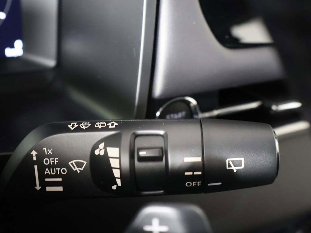 New 2026 Mitsubishi Outlander SE image 47