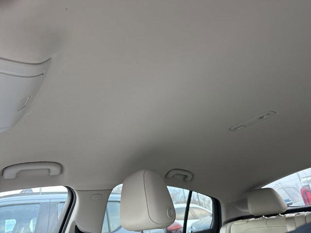 Used 2018 Buick Regal Essence w/ Driver Confidence Package #1 image 15