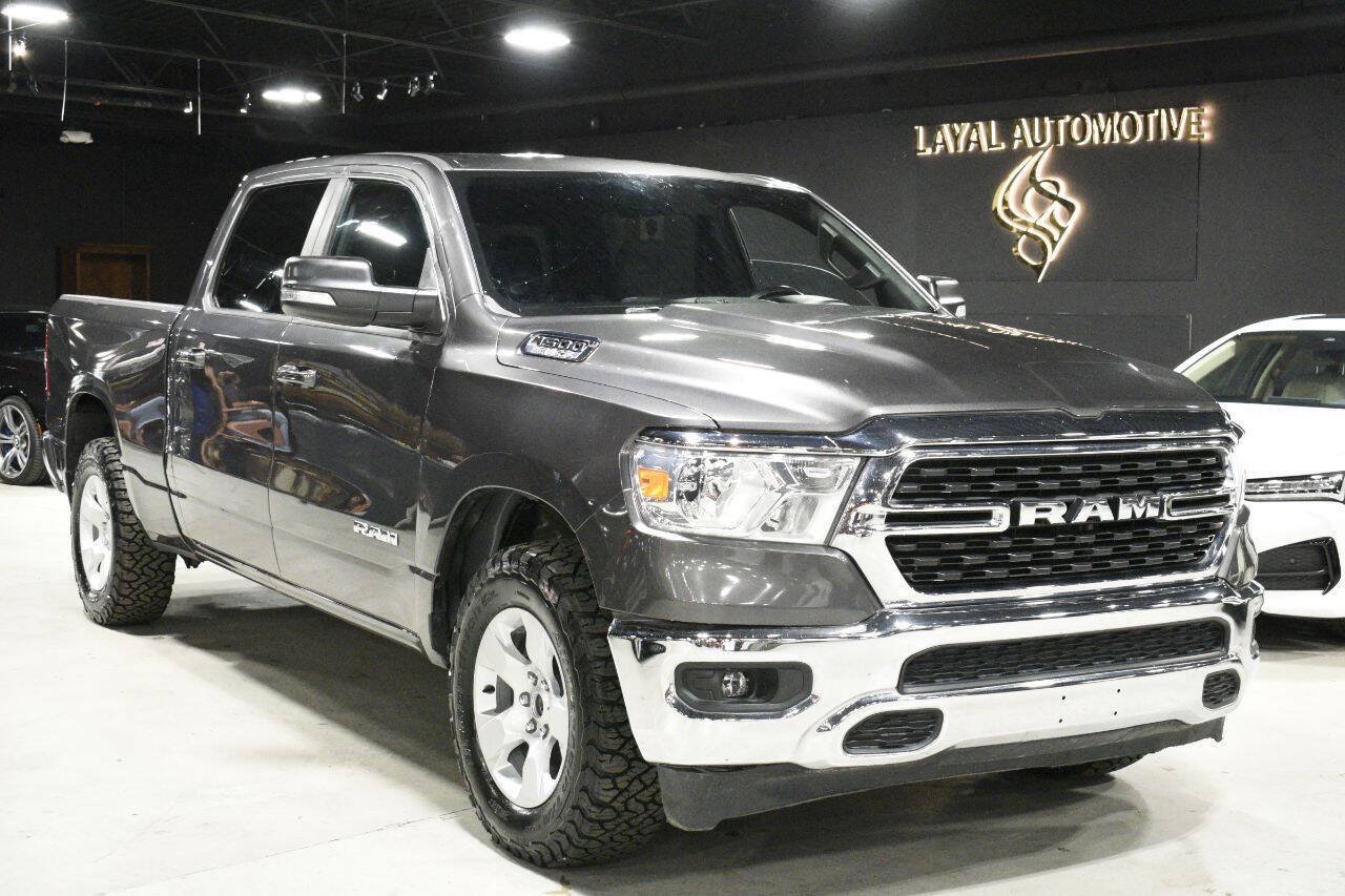 Used 2022 RAM 1500 Big Horn AWD/4WD image 3
