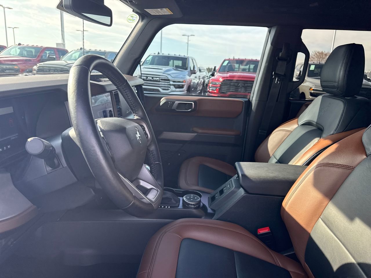 Used 2023 Ford Bronco Outer Banks image 14