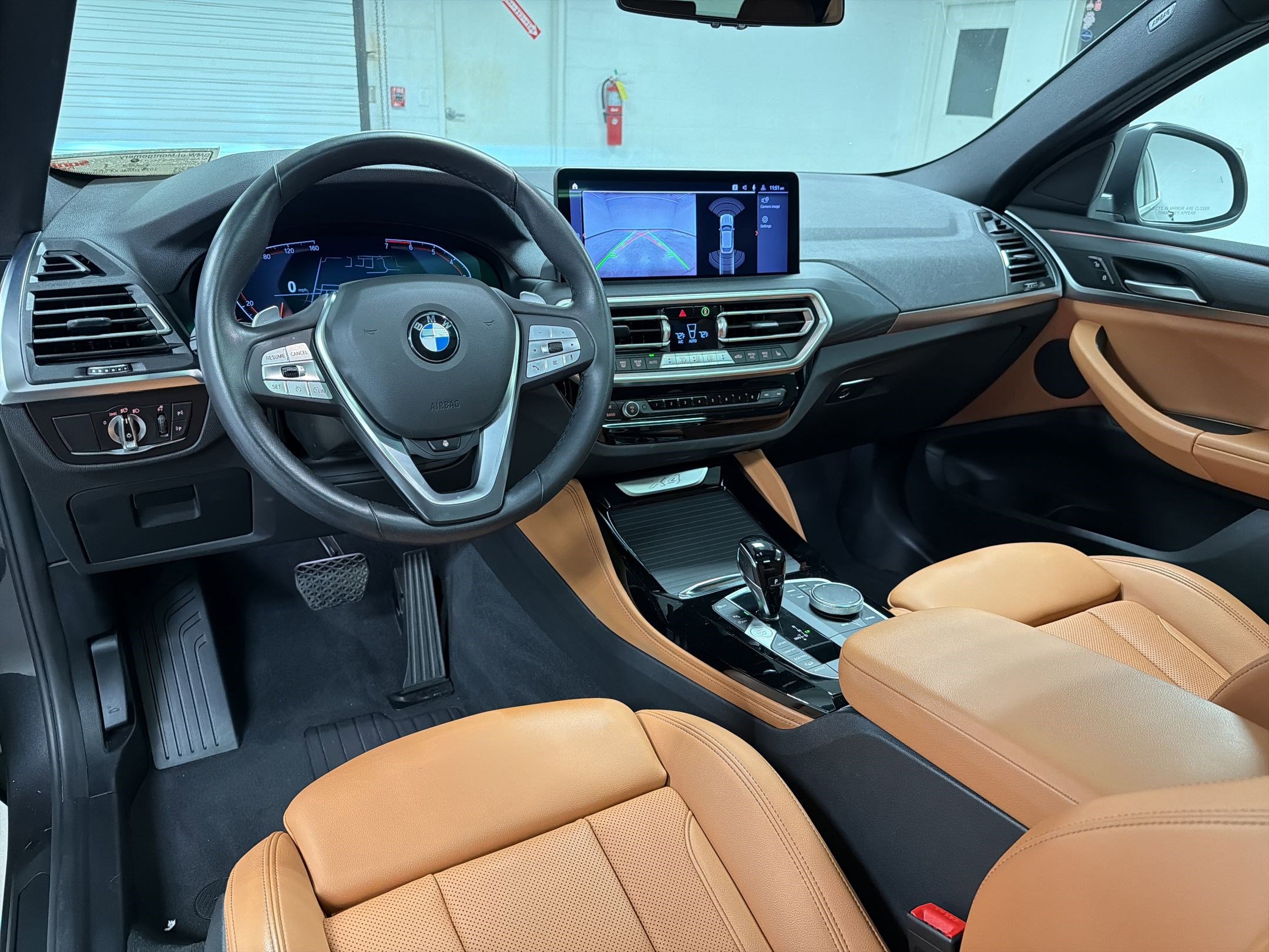 Certified 2023 BMW X4 xDrive30i w/ Premium Package image 28