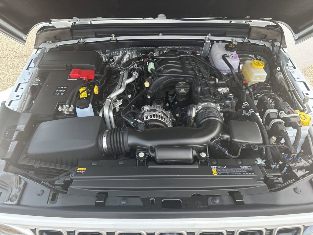 New 2025 Jeep Wrangler Sahara image 24