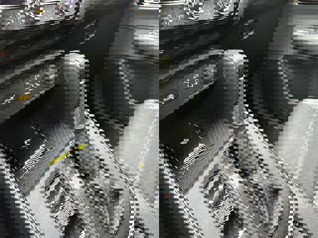 Used 2024 Honda CR-V EX-L image 18